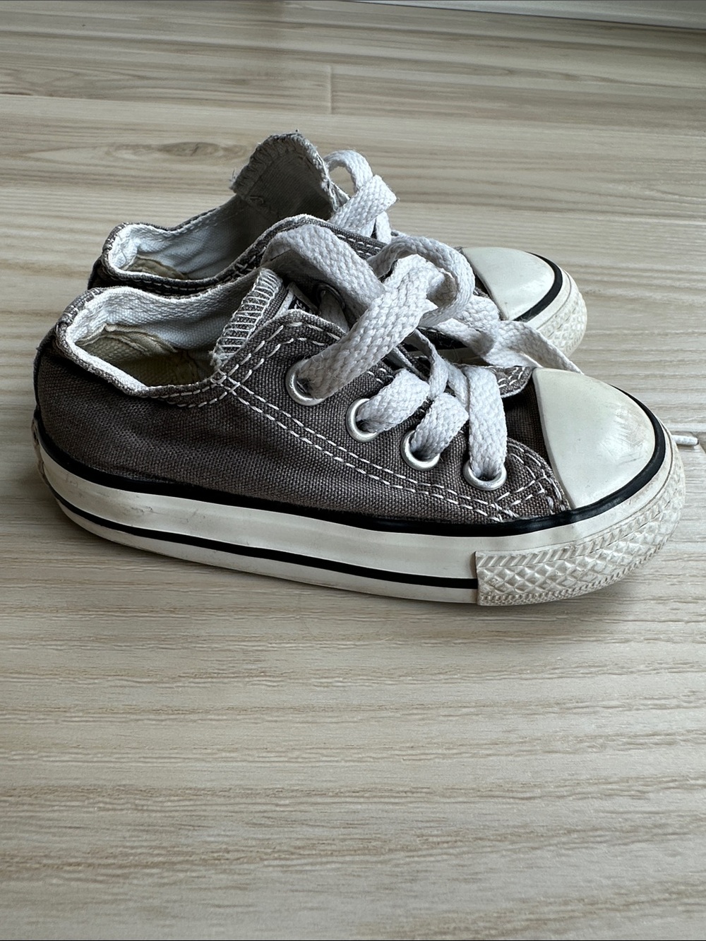 Converse Grey Canvas Low-Top Sneakers with White Laces